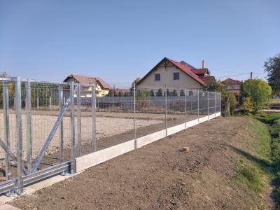3d horganyzott táblás kerítés
